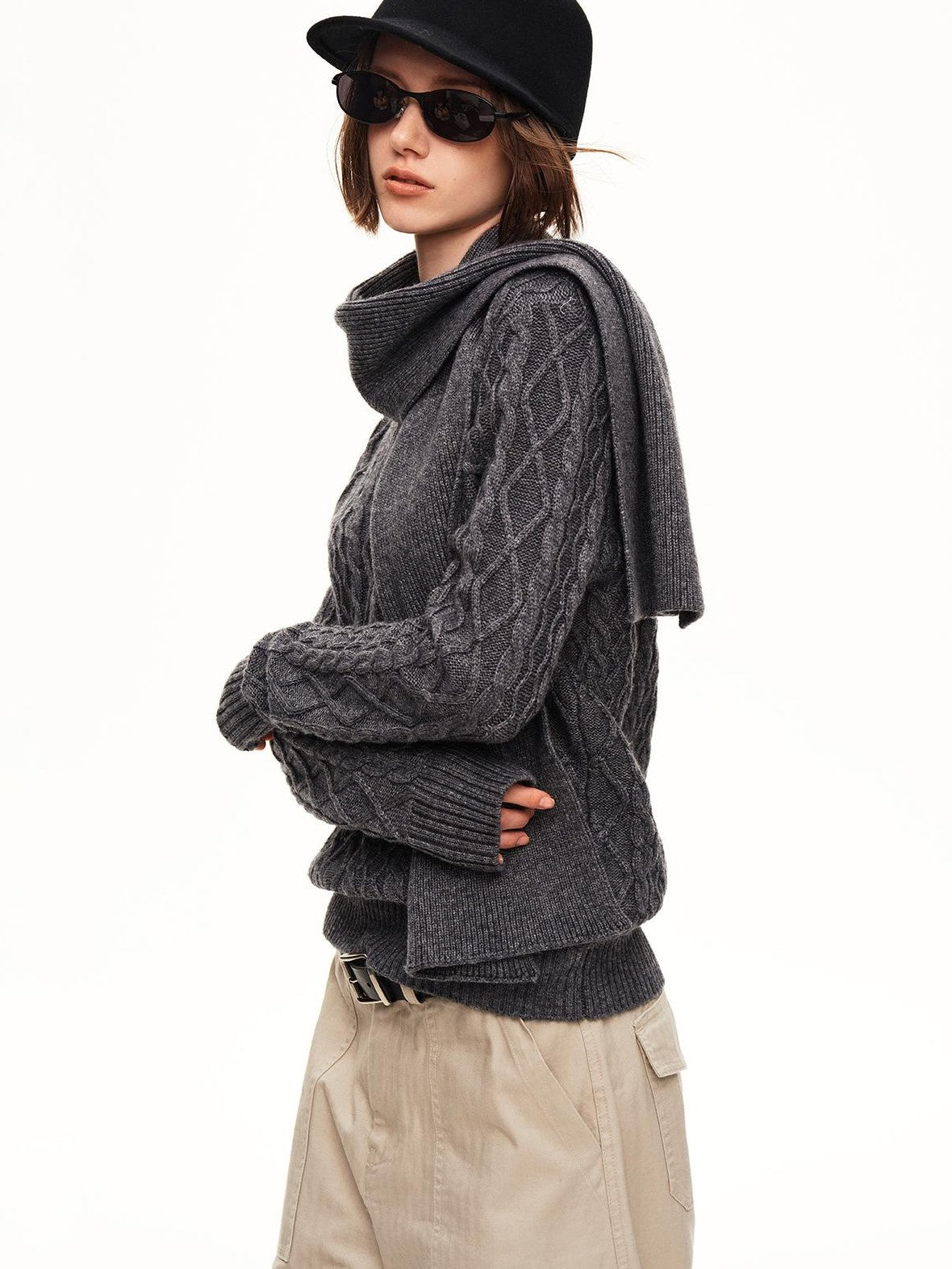 STRIKE A POSE Cable Knit Argyle V-neck Wool Blend Loose Fit Women&