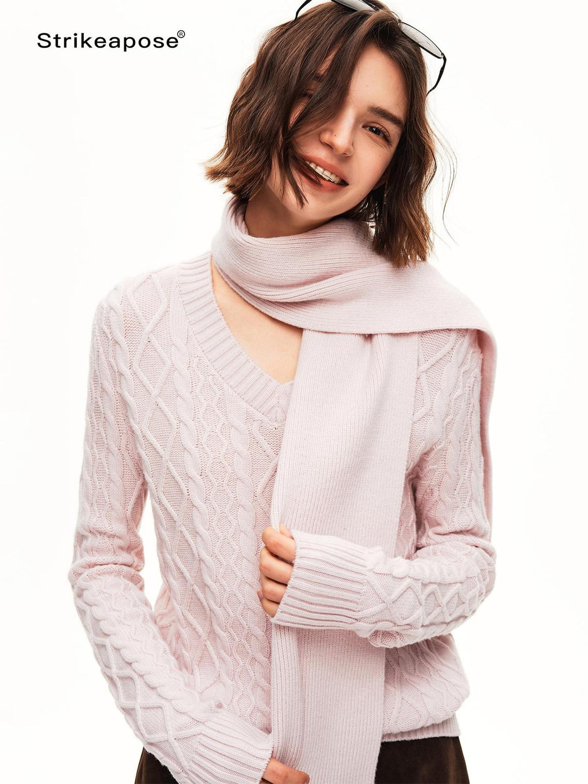 STRIKE A POSE Cable Knit Argyle V-neck Wool Blend Loose Fit Women&