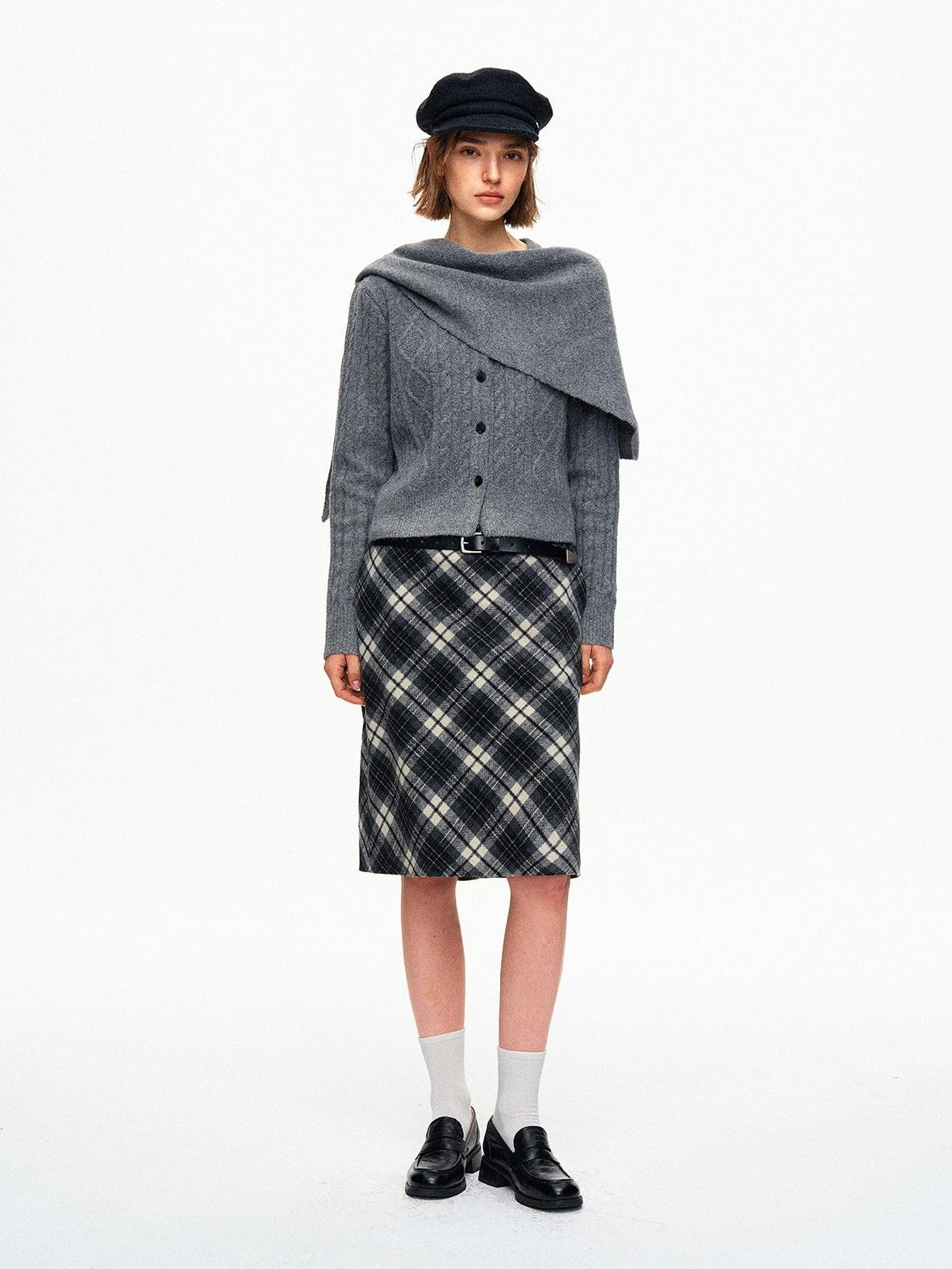 STRIKE A POSE Cable Knit Asymmetric Drape Collar Slim Fit Cropped Women&