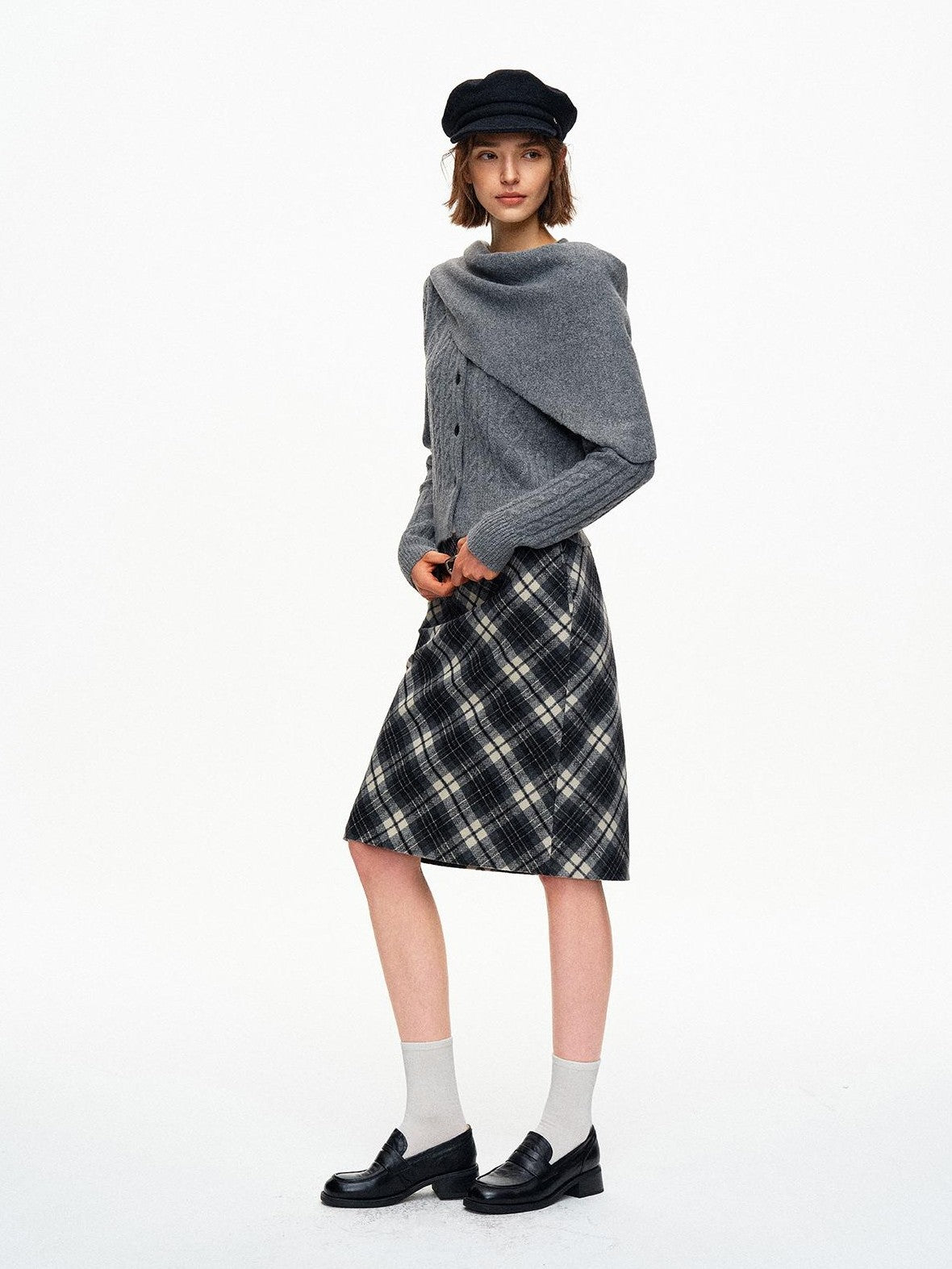STRIKE A POSE Cable Knit Asymmetric Drape Collar Slim Fit Cropped Women&