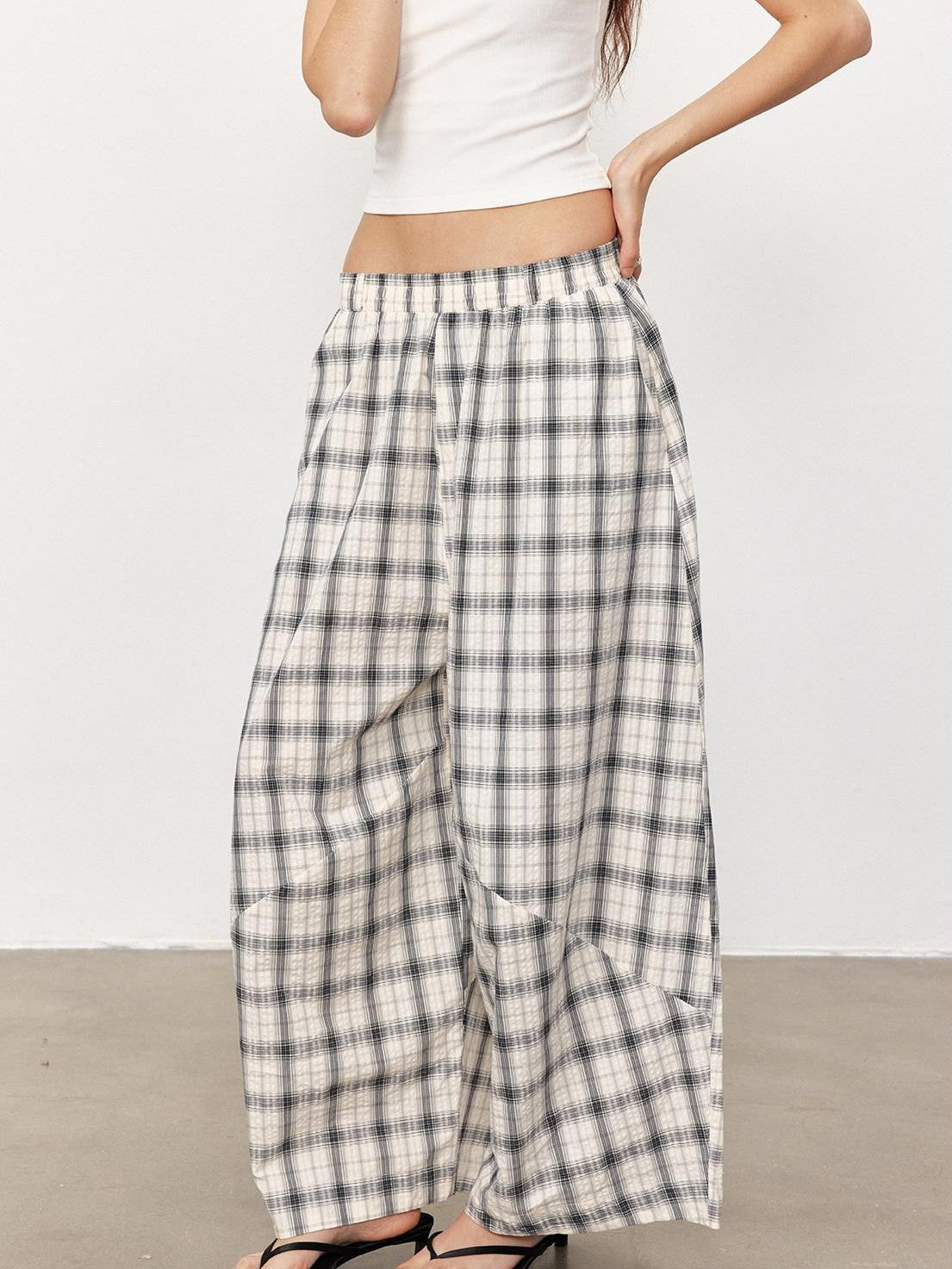 STRIKE A POSE Checked Parachute High Waist Elastic Women&