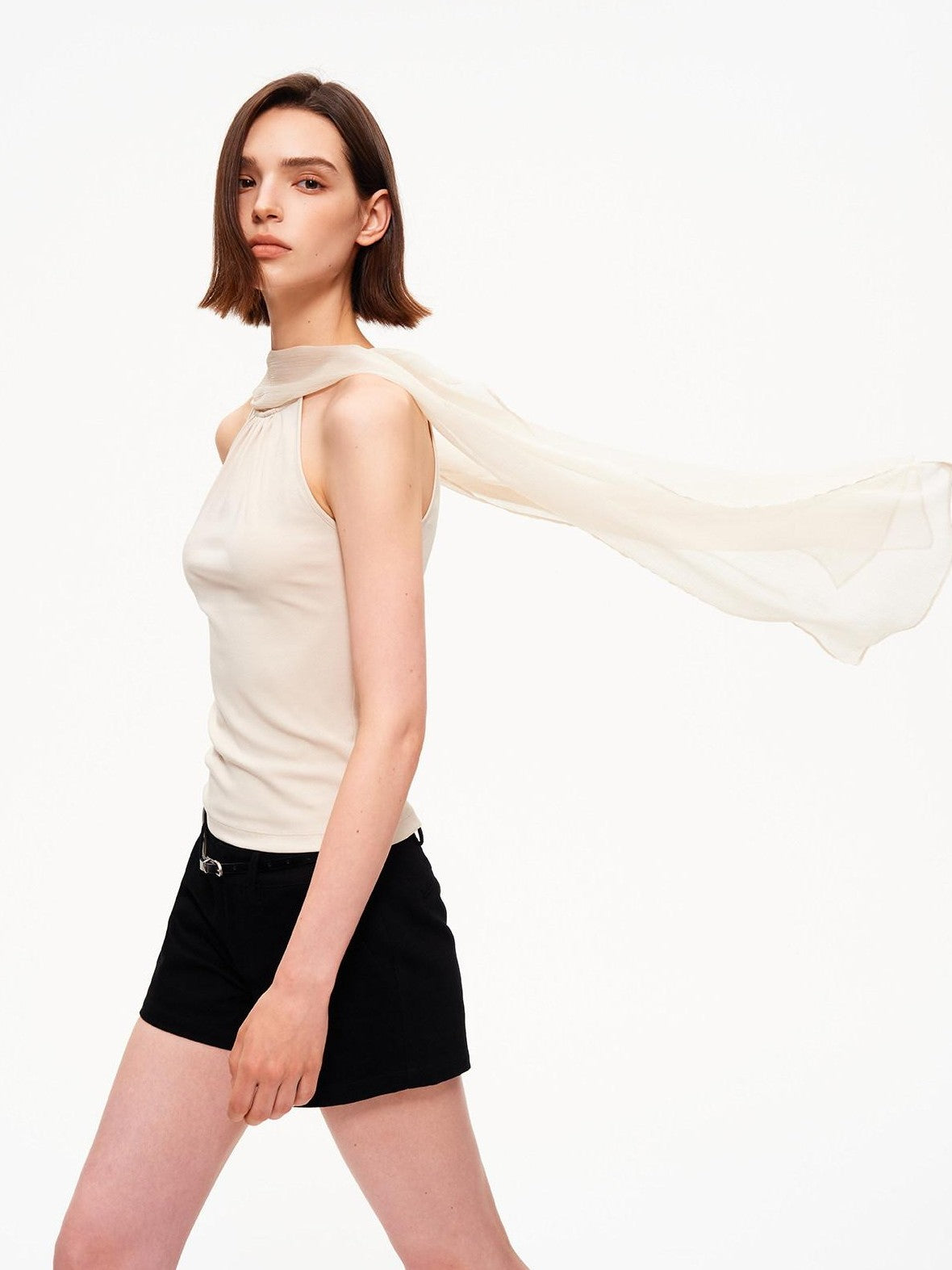 STRIKE A POSE Chiffon Shawl Pleated Neck Halter Knit Women&