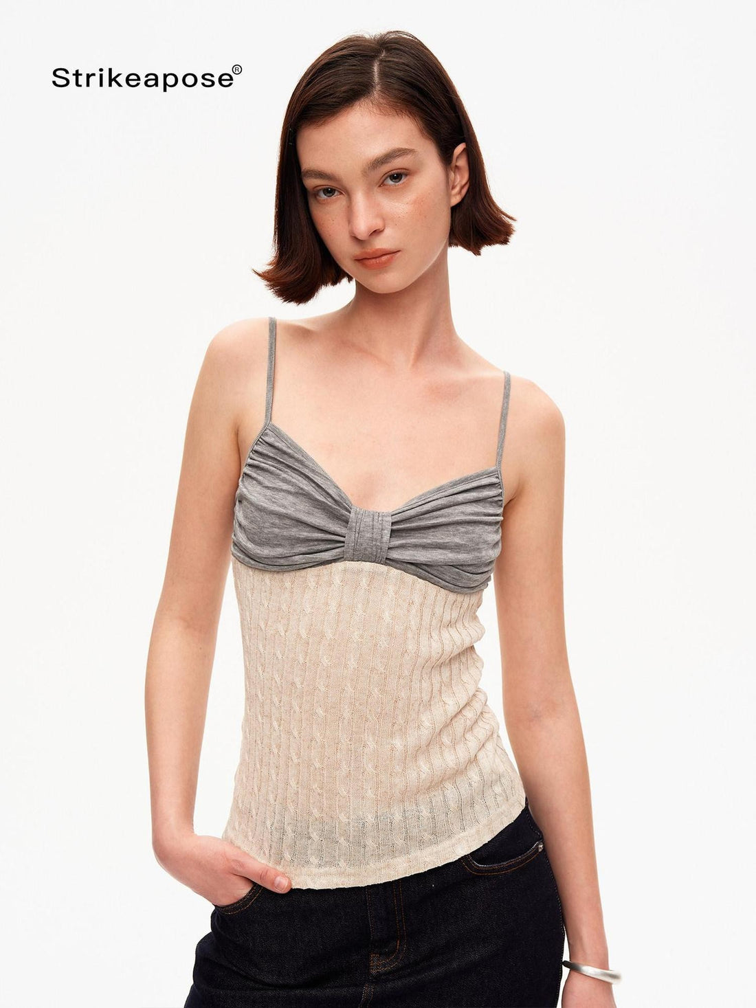 STRIKE A POSE Colorblock Cable Knit V-neck Slim Women&