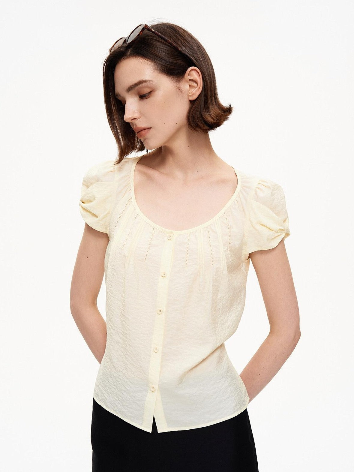 STRIKE A POSE Crew Neck Puff Sleeve Tuck Layered Women&