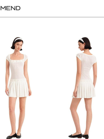 STRIKE A POSE Crochet Spliced Square Neck Pleated A Line Women&