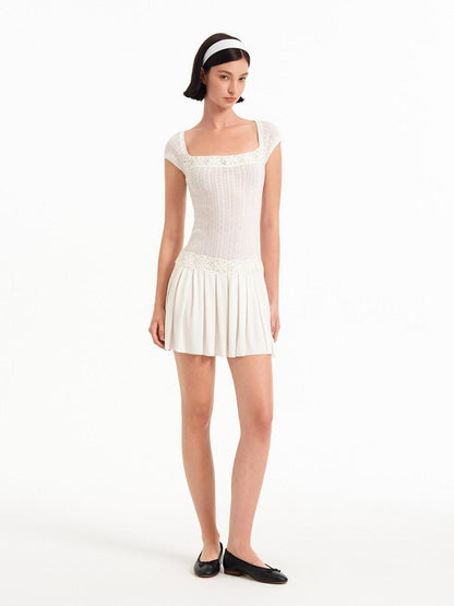STRIKE A POSE Crochet Spliced Square Neck Pleated A Line Women&