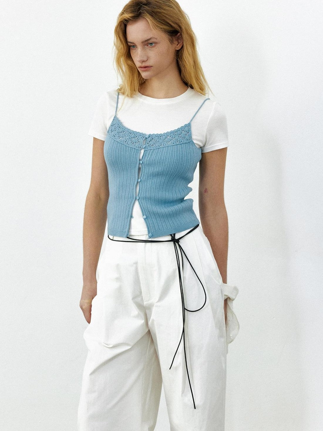STRIKE A POSE Cropped Hand Crochet Hollowout Strappy Women&