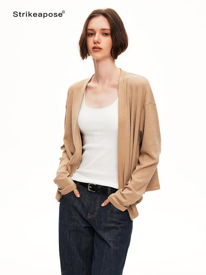 STRIKE A POSE Cross Wrap V-neck Knit Women&