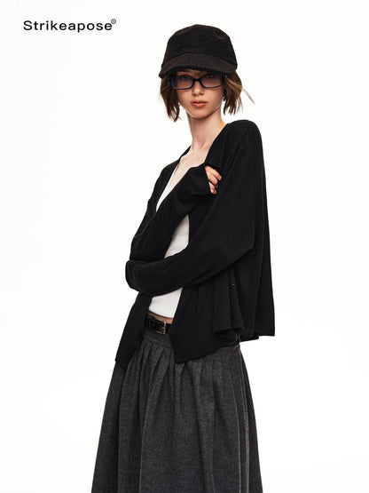 STRIKE A POSE Cross Wrap V-neck Knit Women&