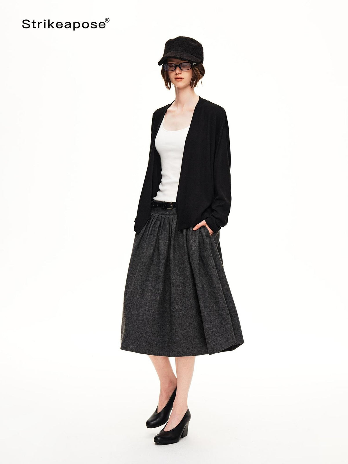 STRIKE A POSE Cross Wrap V-neck Knit Women&