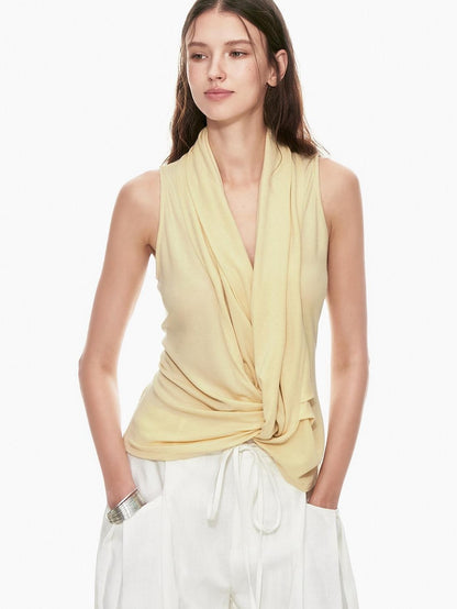 STRIKE A POSE Deep V Twist Knot Pleated Women&