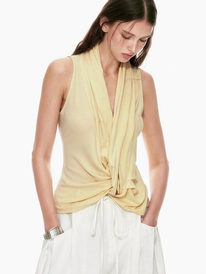 STRIKE A POSE Deep V Twist Knot Pleated Women&