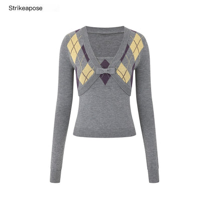 STRIKE_A_POSE_Diamond_Argyle_V-neck_Color_Block_Slim_Fit_Knit_Women&