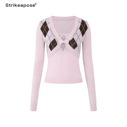 STRIKE_A_POSE_Diamond_Argyle_V-neck_Color_Block_Slim_Fit_Knit_Women&