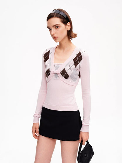 STRIKE A POSE Diamond Argyle V-neck Color Block Slim Fit Knit Women&