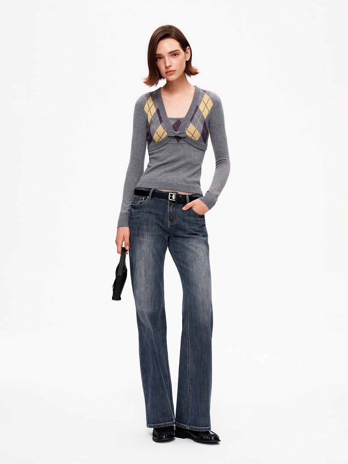 STRIKE A POSE Diamond Argyle V-neck Color Block Slim Fit Knit Women&