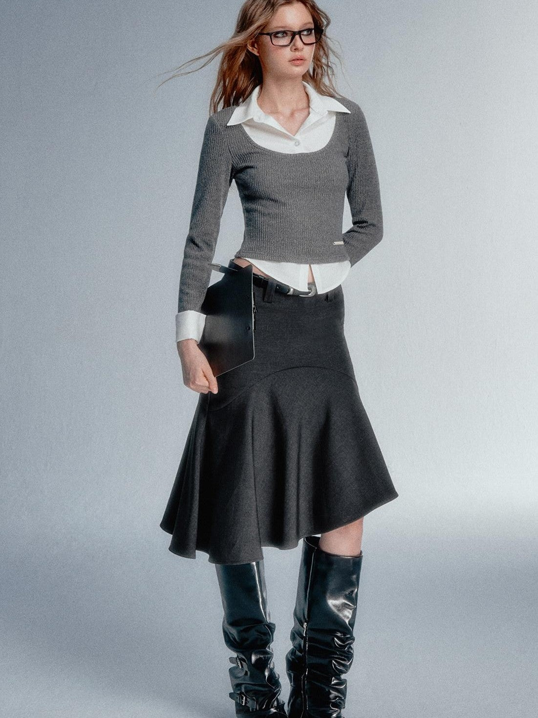 STRIKE A POSE Faux Layered U Neck Contrast Shirt Collar Women&