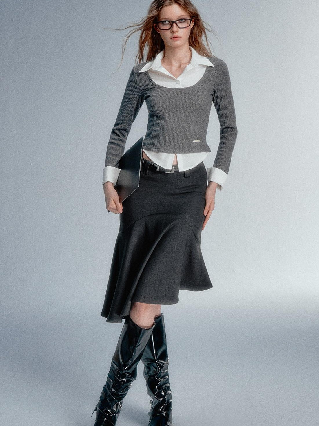 STRIKE A POSE Faux Layered U Neck Contrast Shirt Collar Women&