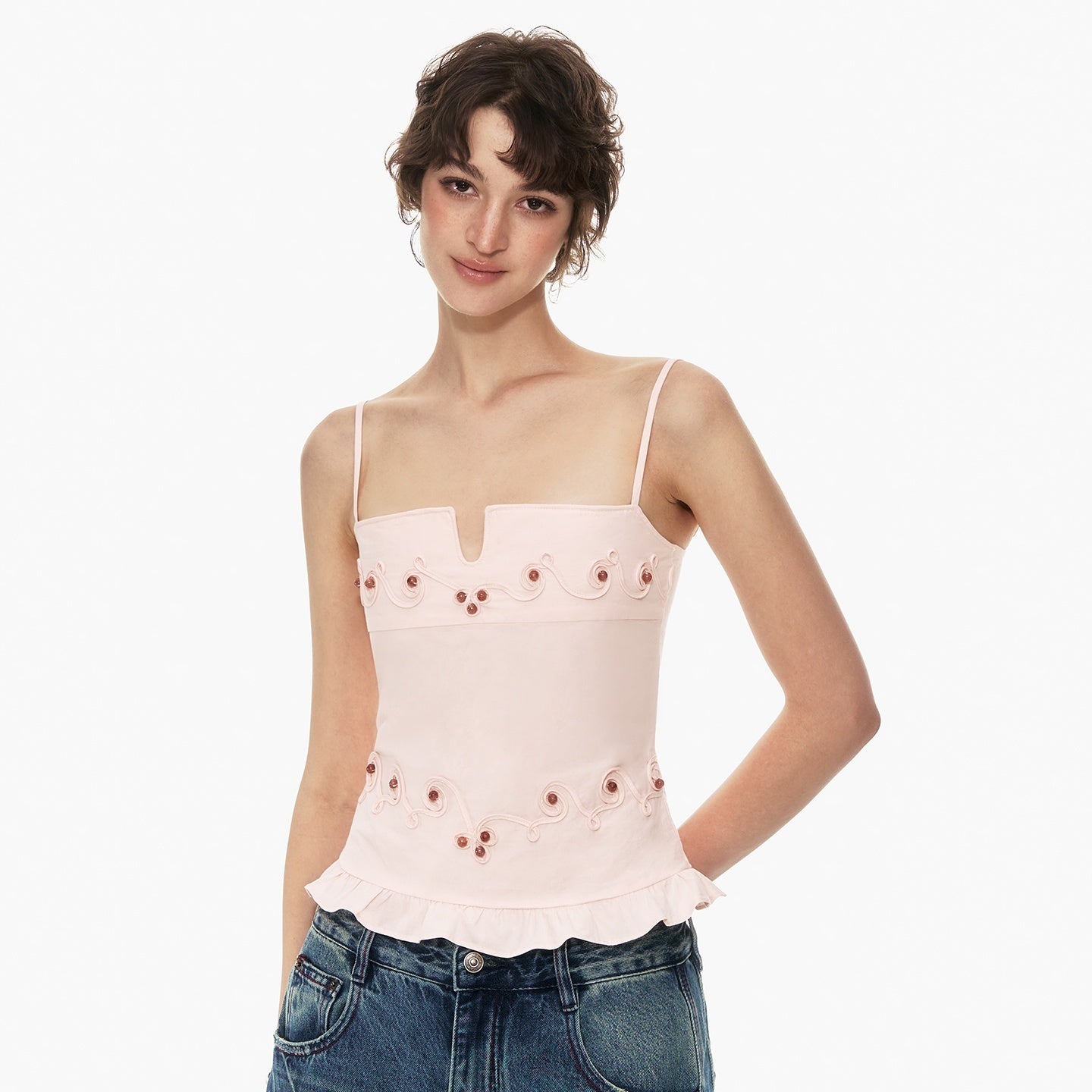 STRIKE_A_POSE_Floral_V-neck_Rope_Embroidery_Ruffle_Slim_Fit_Women&