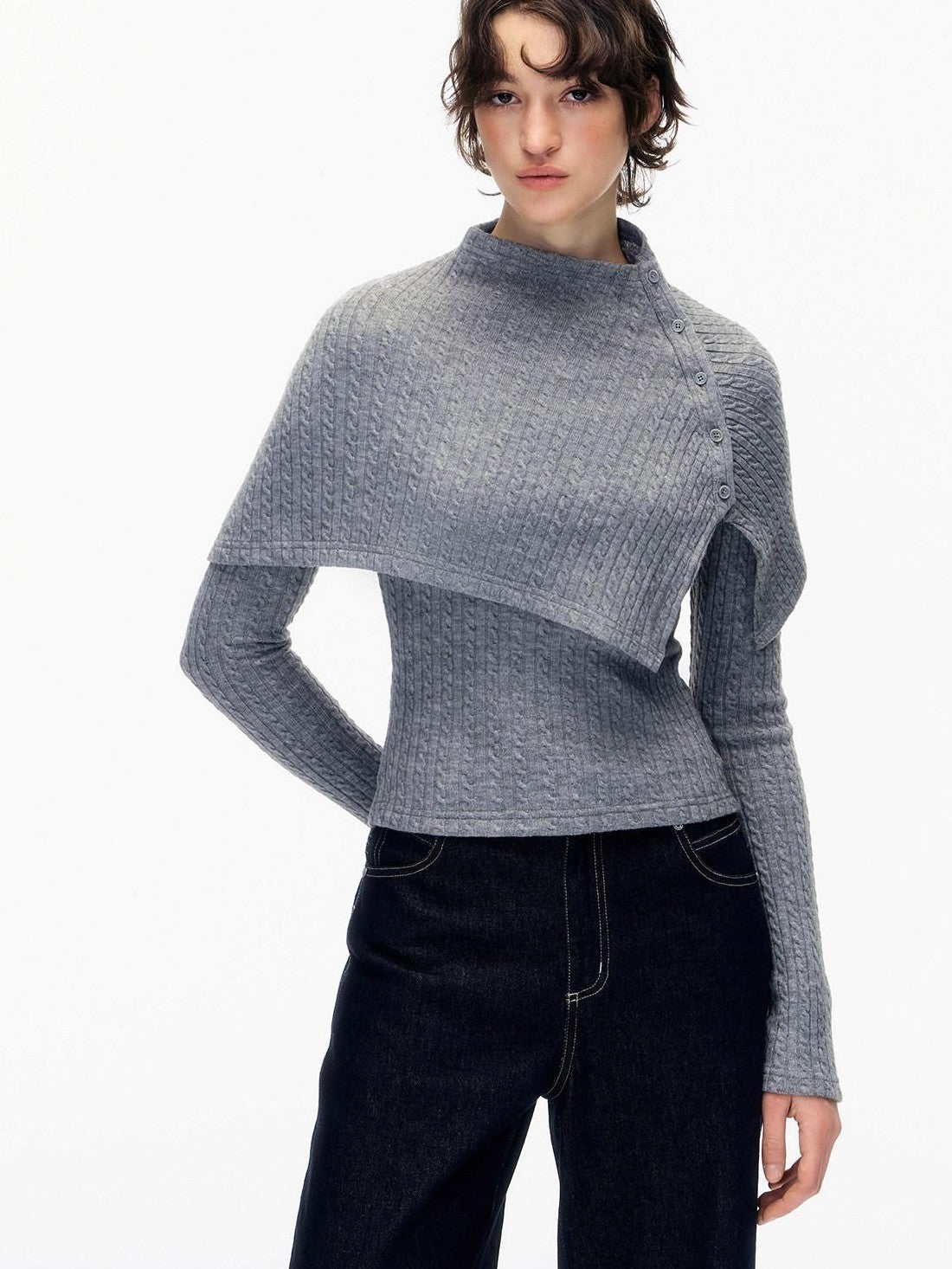 STRIKE A POSE Gray Cable Knit Fur Collar Cape Two Piece Women&