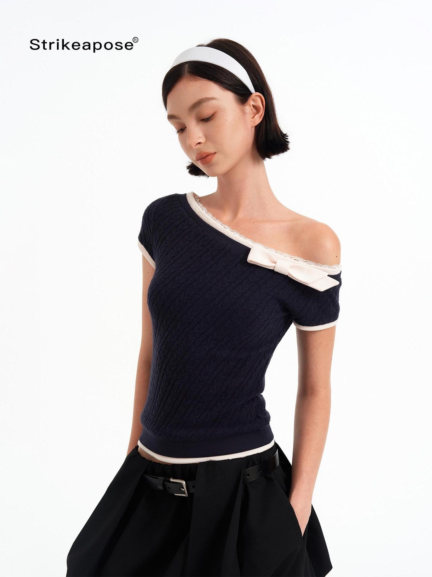 STRIKE A POSE Gray Lace Trim Bow Asymmetric Cable Knit Women&
