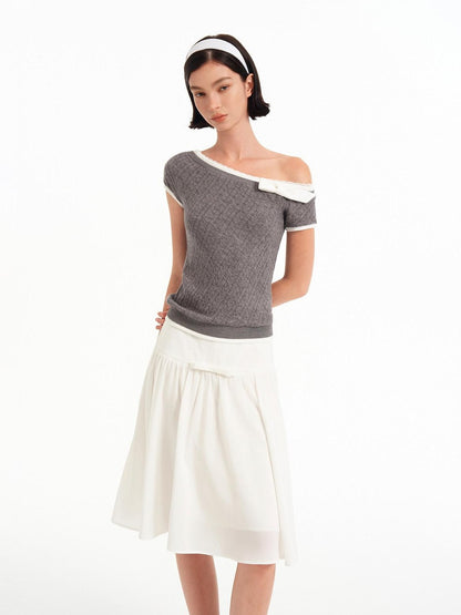 STRIKE A POSE Gray Lace Trim Bow Asymmetric Cable Knit Women&