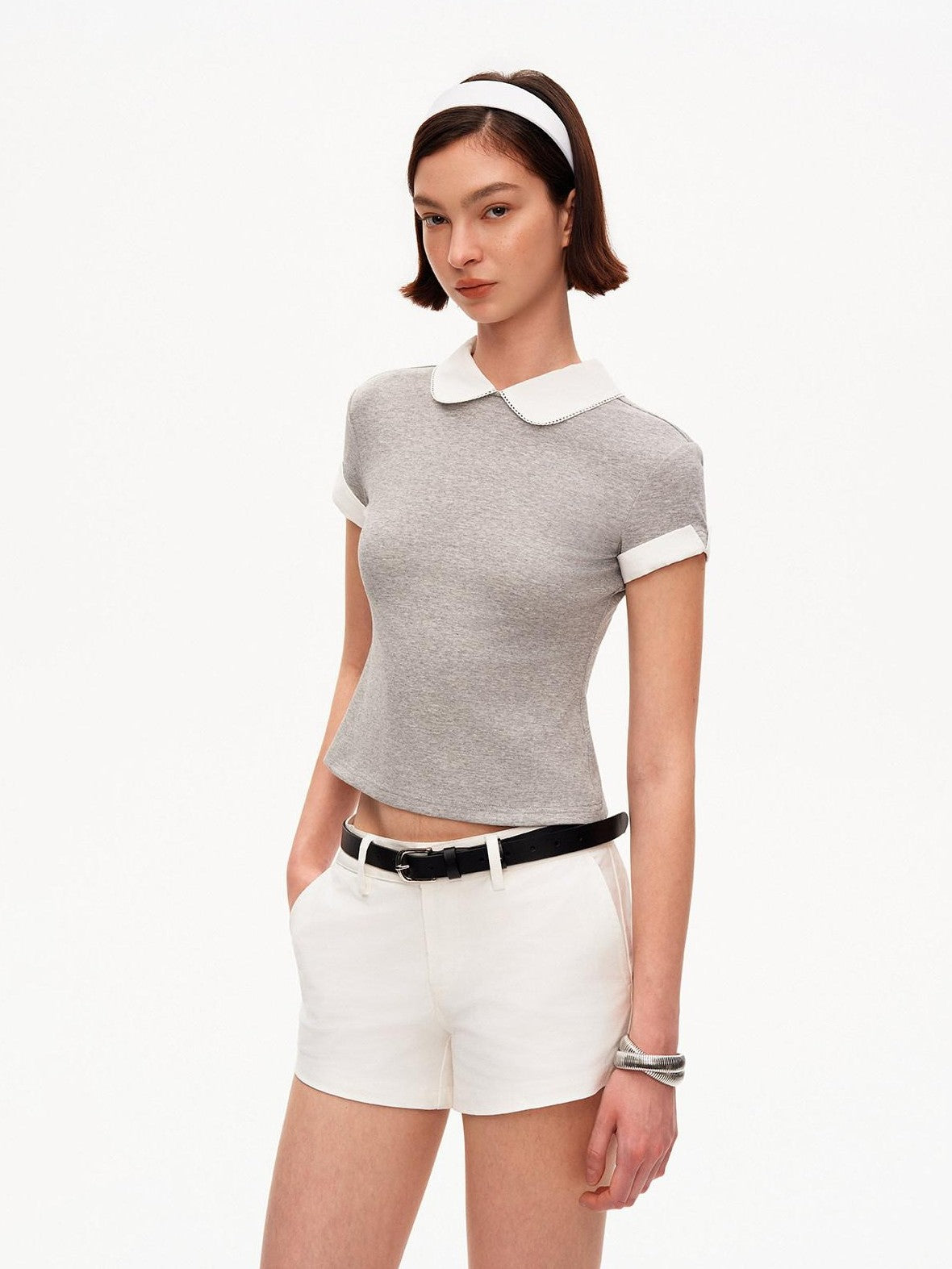 STRIKE A POSE Heather Gray Contrast Splice Doll Collar Women&