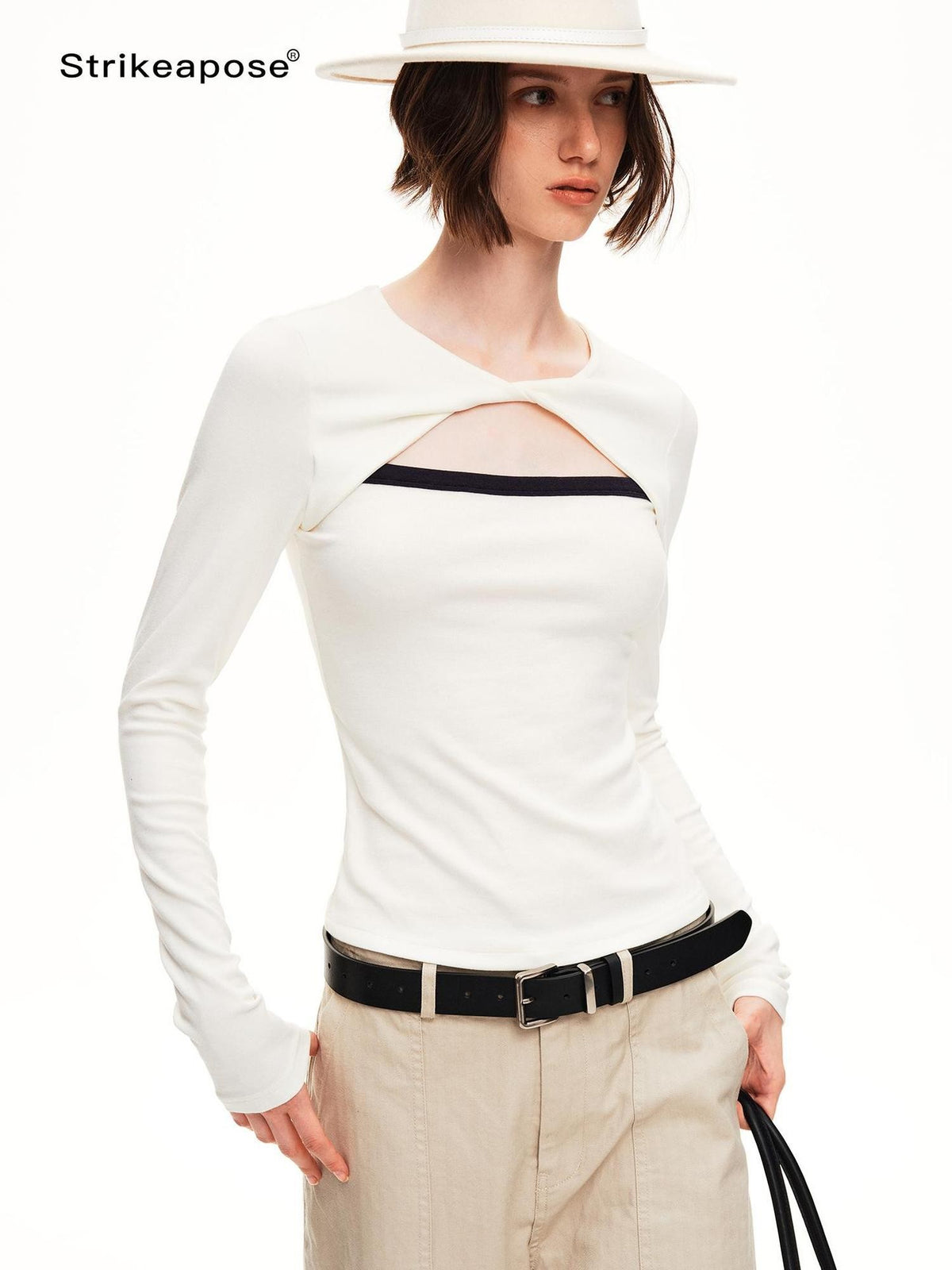 STRIKE A POSE Hollow Knit Twist Waist Slim Wool Women&