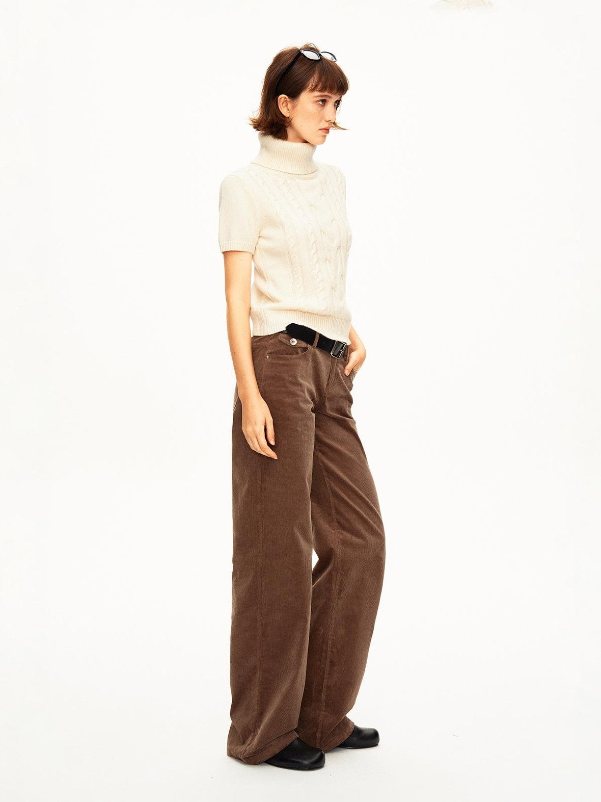 STRIKE A POSE Jacquard Cable Knit Short Sleeve Women&
