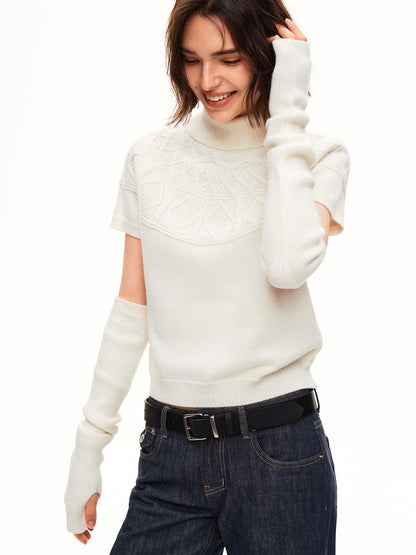 STRIKE A POSE Jacquard Raglan Sleeve Slim Fit Women&