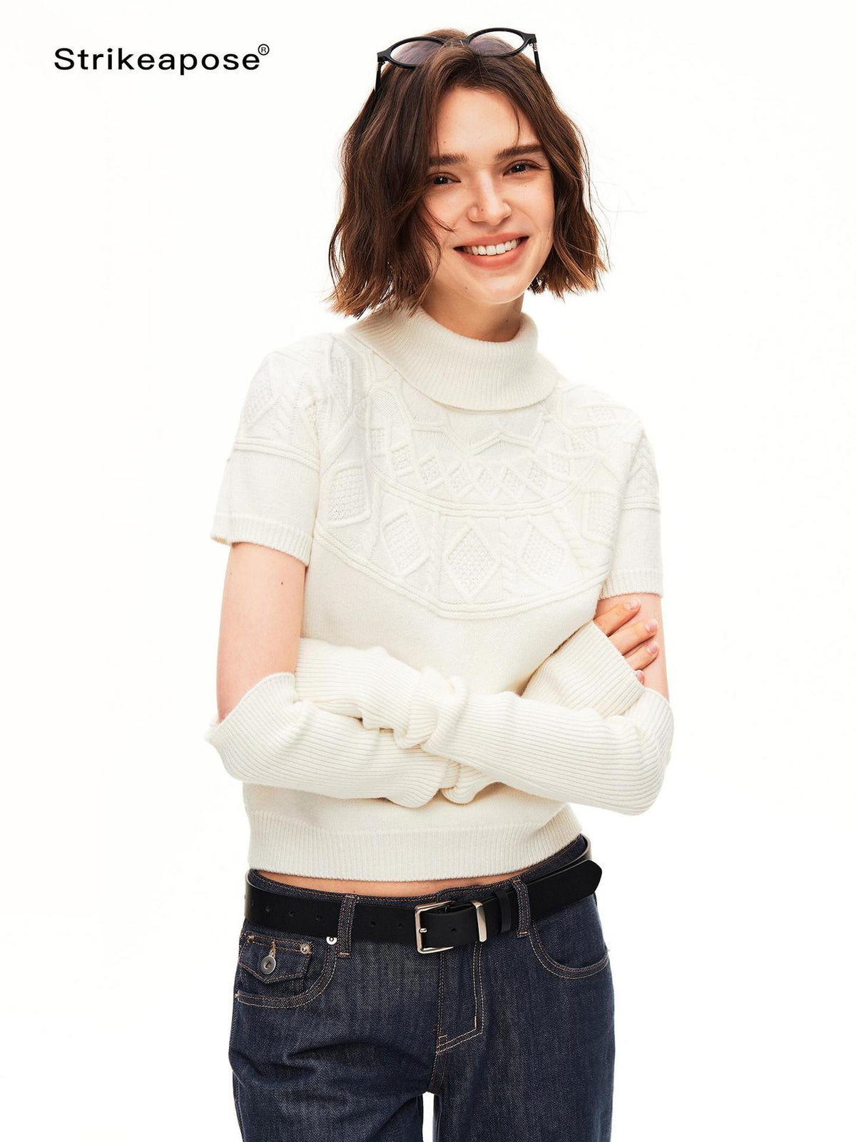 STRIKE A POSE Jacquard Raglan Sleeve Slim Fit Women&