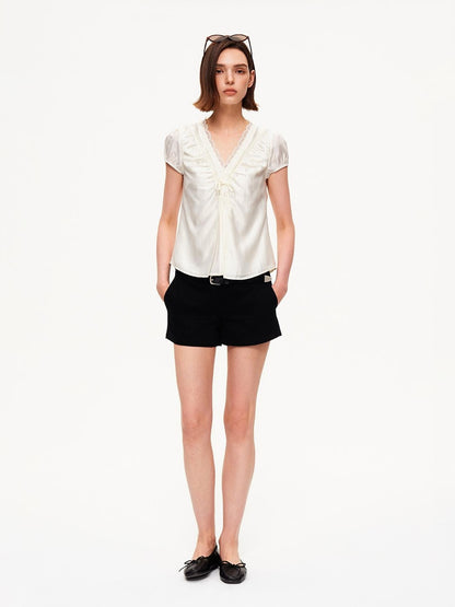 STRIKE A POSE Lace Trim V-neck Shirred Puff Sleeve Women&
