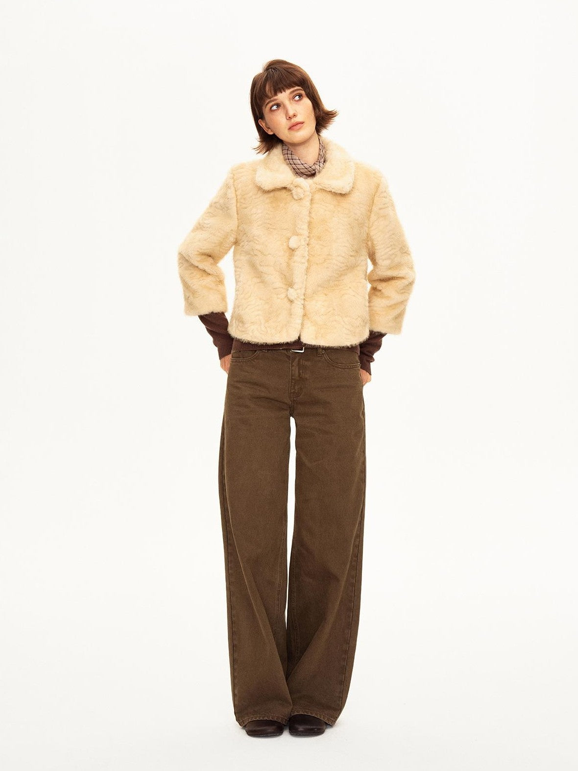 STRIKE A POSE Lapel Collar Three Quarter Sleeve Cropped Women&