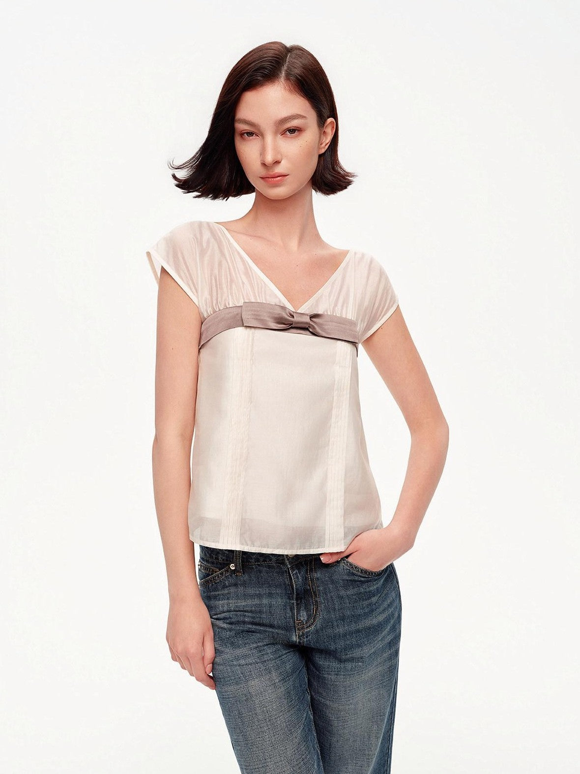 STRIKE A POSE Lilac Colorblock Bow V-neck Pleat Sheer Women&
