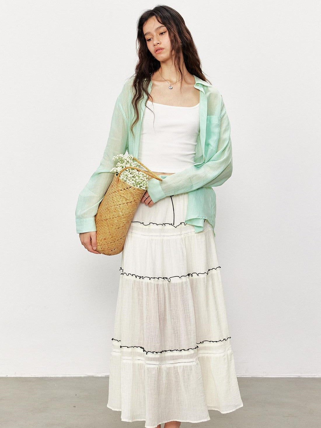 STRIKE A POSE Loose Fit Turndown Collar Uv Protection Women&