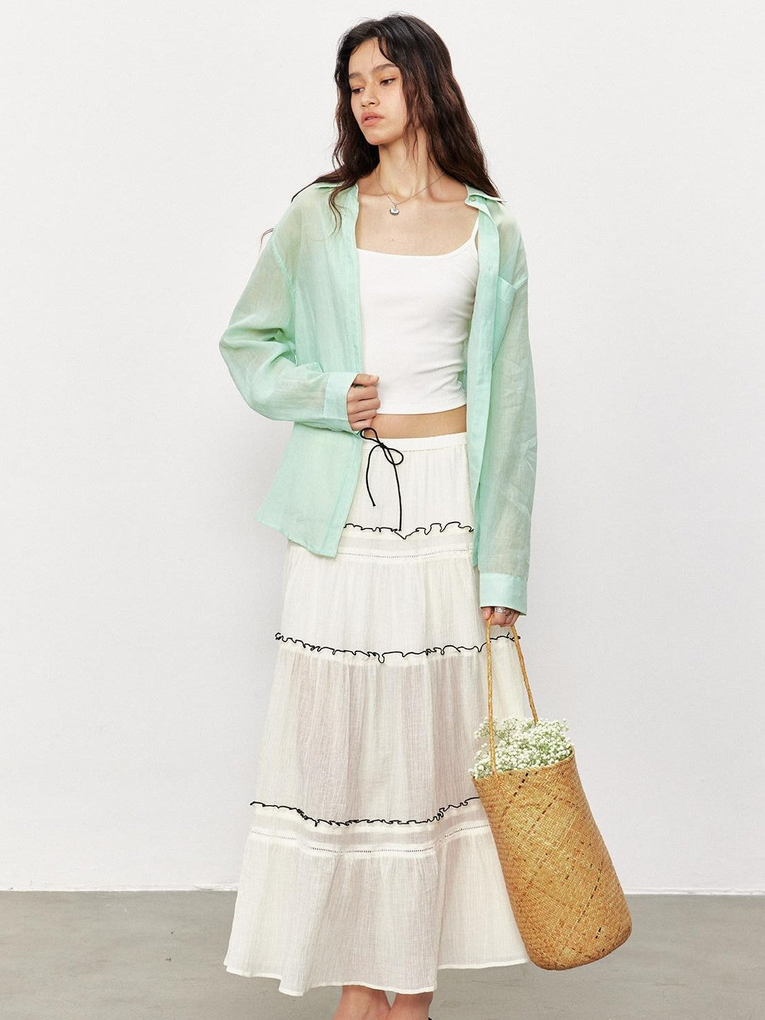 STRIKE A POSE Loose Fit Turndown Collar Uv Protection Women&