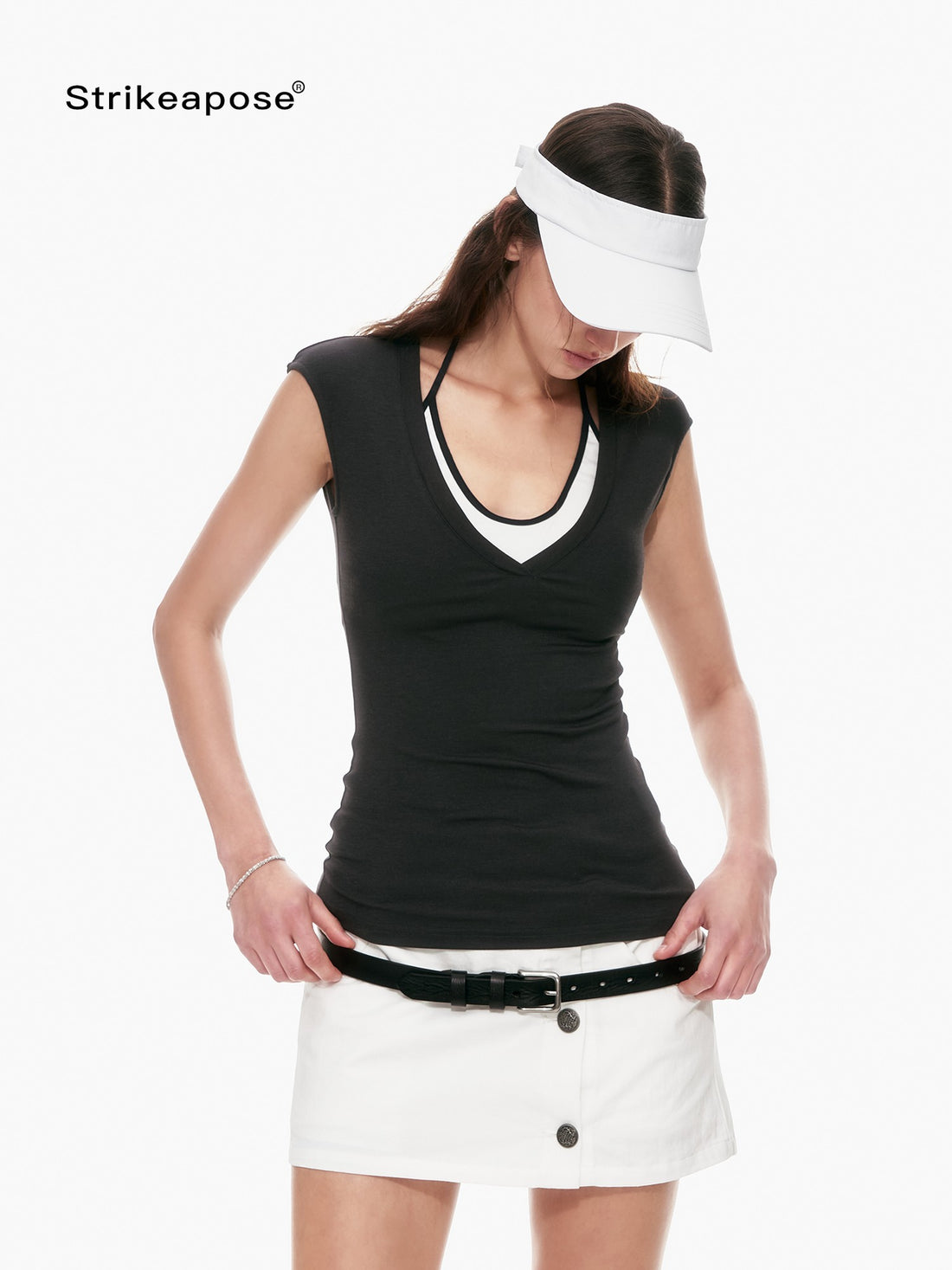 STRIKE A POSE Minimal V-neck Slim Fit Stretch Lightweight Viscose Women&