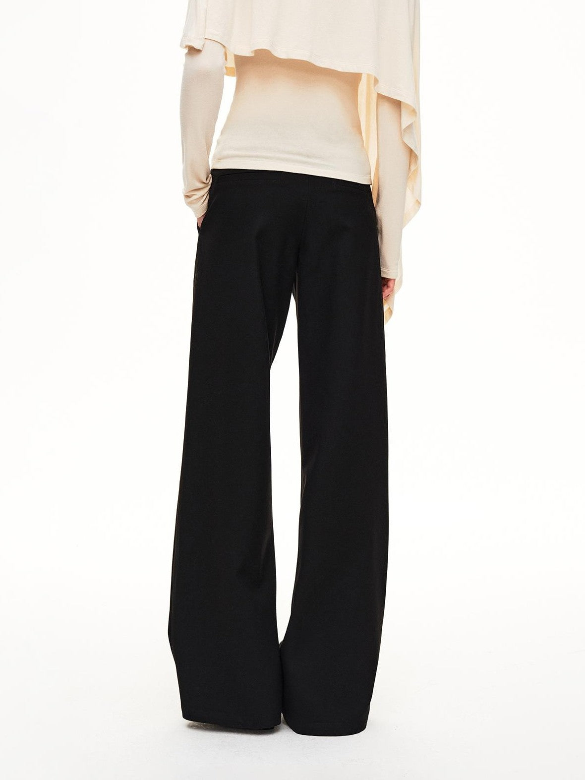 STRIKE A POSE Multi Pocket Low Waist Lyocell Women&