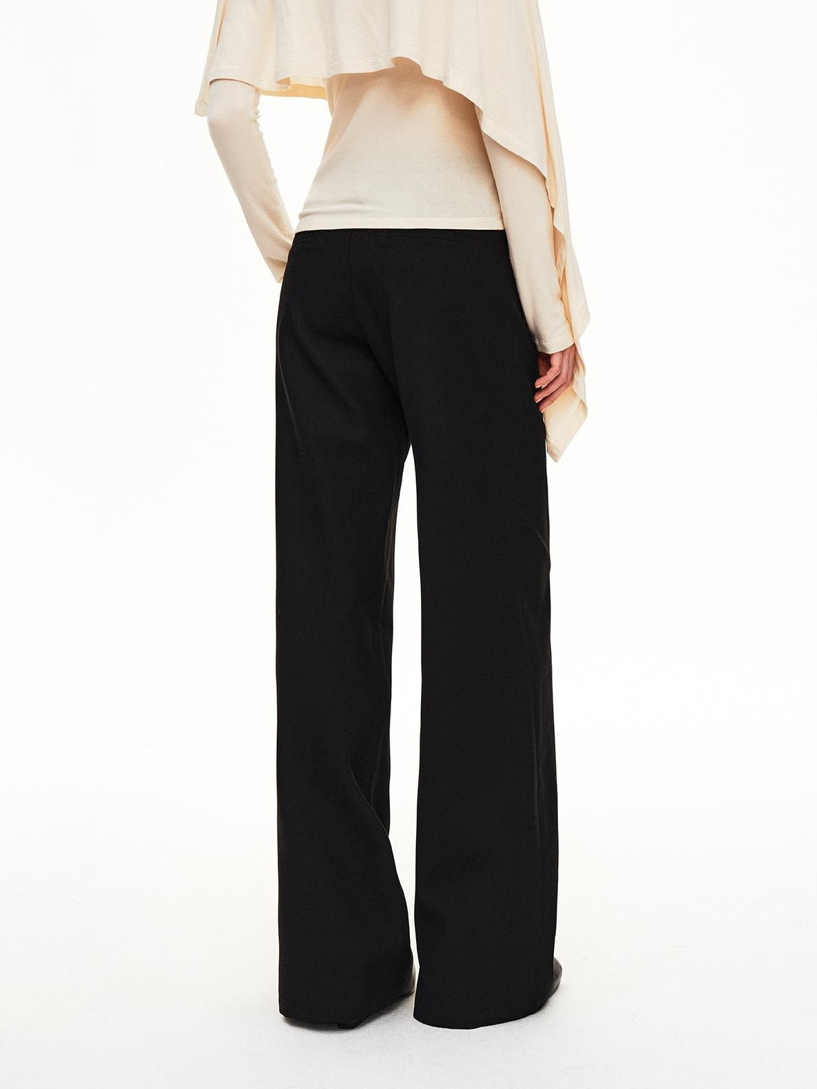 STRIKE A POSE Multi Pocket Low Waist Lyocell Women&