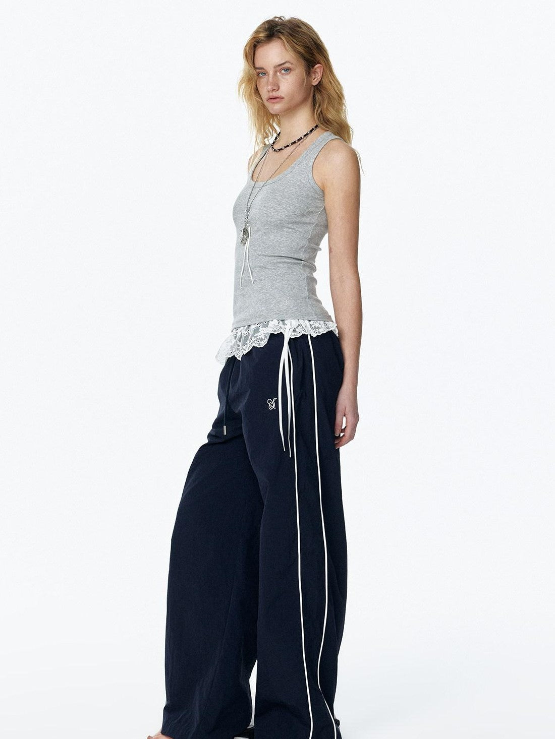 STRIKE A POSE Navy Colorblock Drapey Cargo Slight Flare Women&