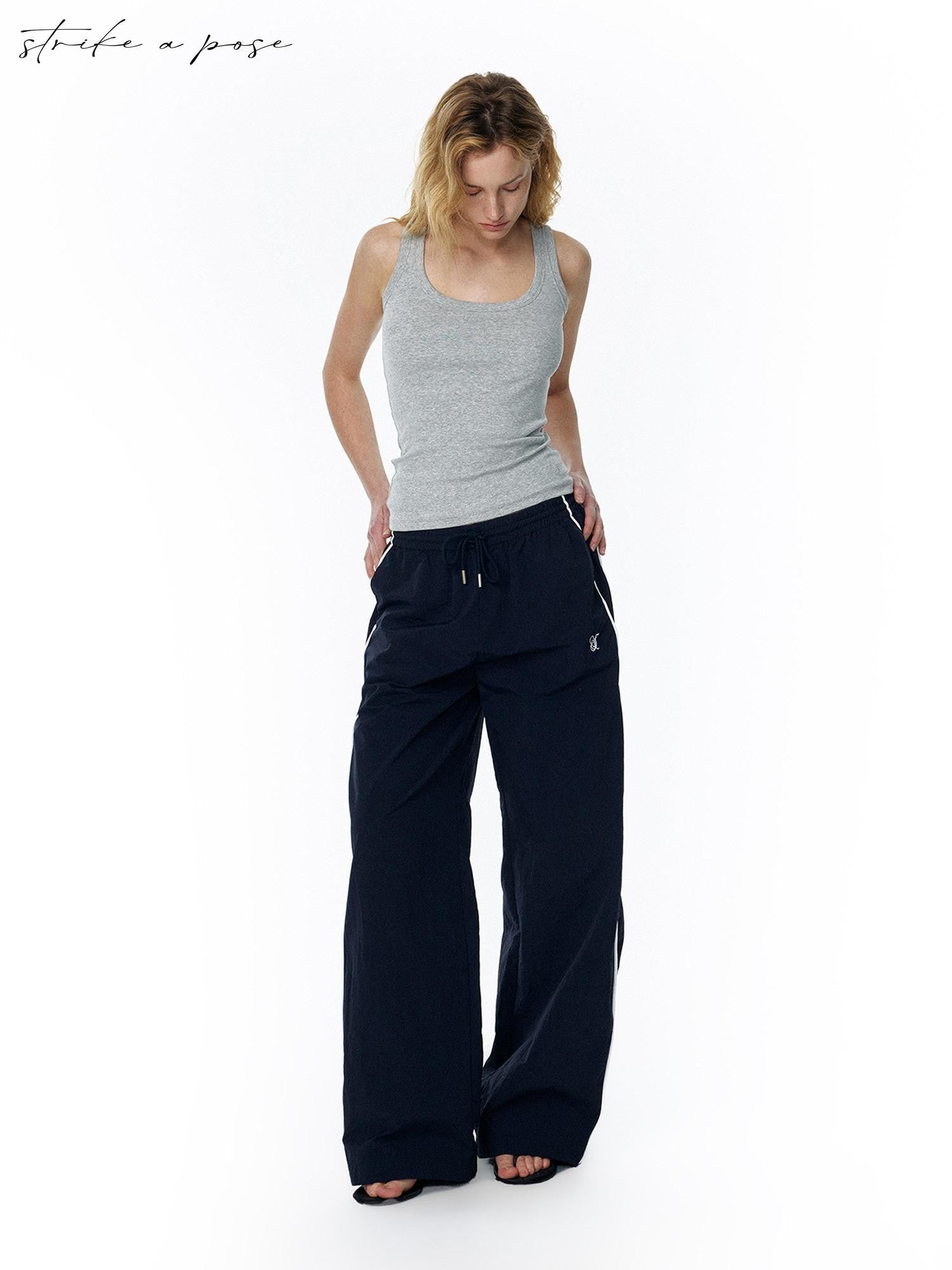 STRIKE A POSE Navy Colorblock Drapey Cargo Slight Flare Women&
