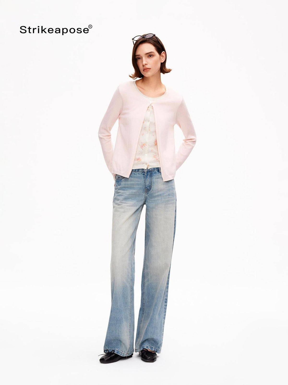 STRIKE A POSE Ombre Washed Distressed Low Rise Women&