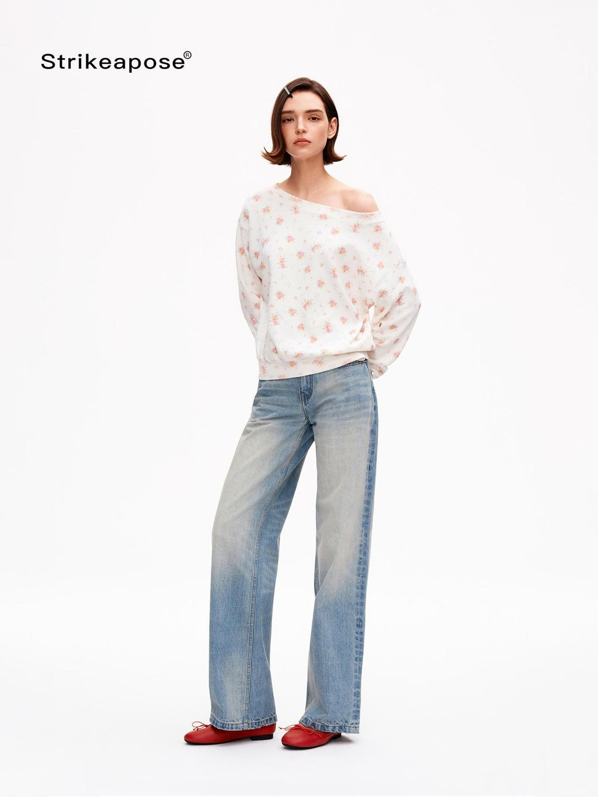 STRIKE A POSE Ombre Washed Distressed Low Rise Women&