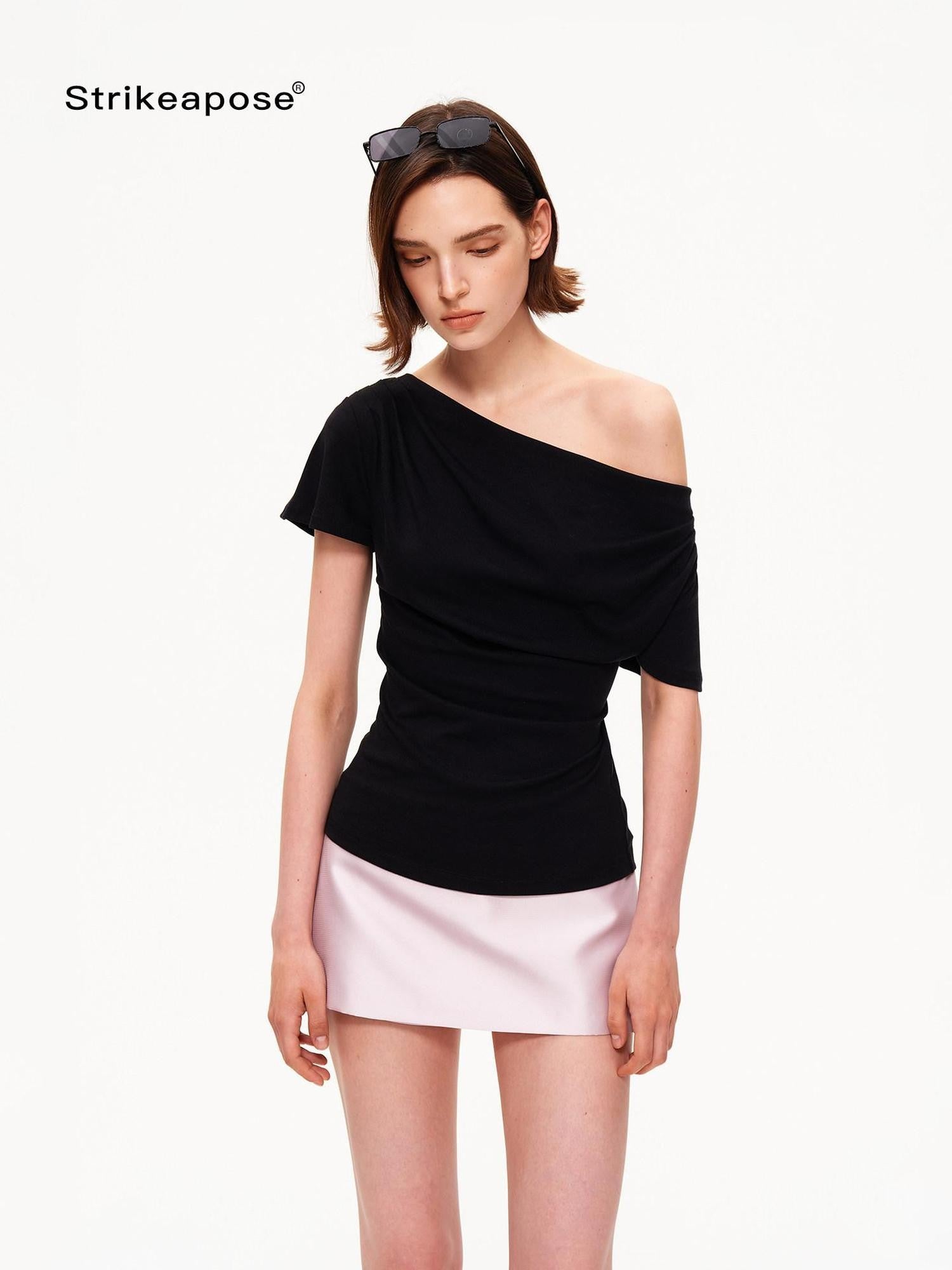 STRIKE A POSE Pink Satin Low Waist Zipper Bodycon Women&