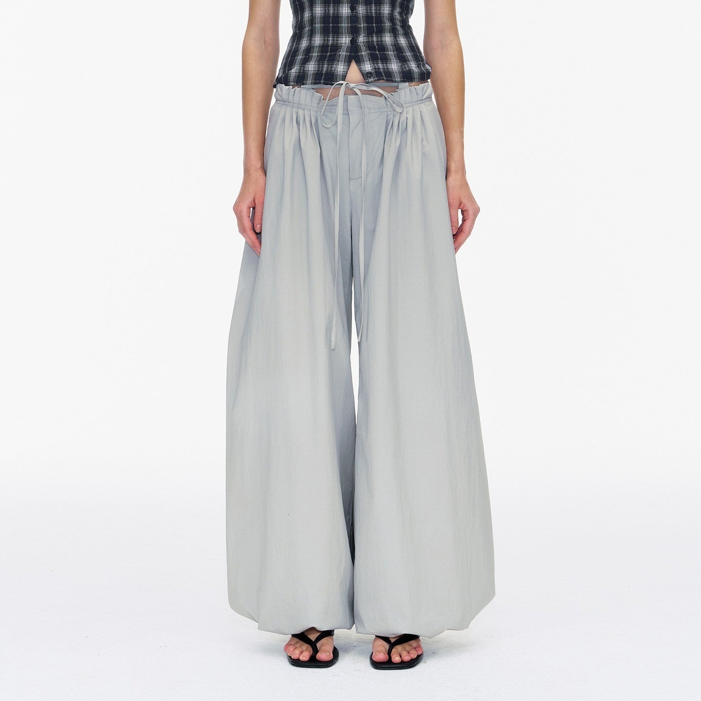 STRIKE_A_POSE_Pleated_Drawstring_Tulip_Cargo_Women&