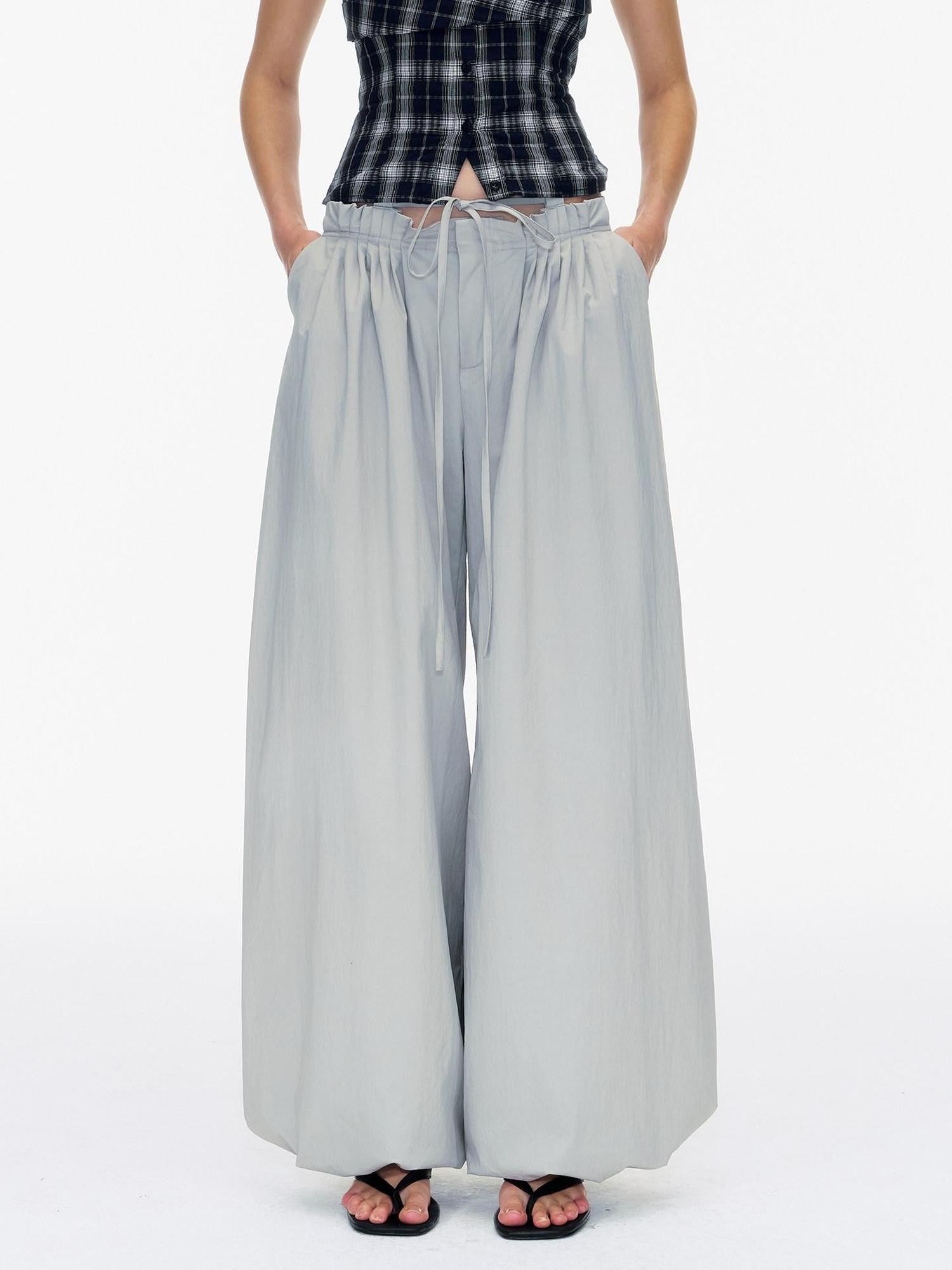STRIKE A POSE Pleated Drawstring Tulip Cargo Women&