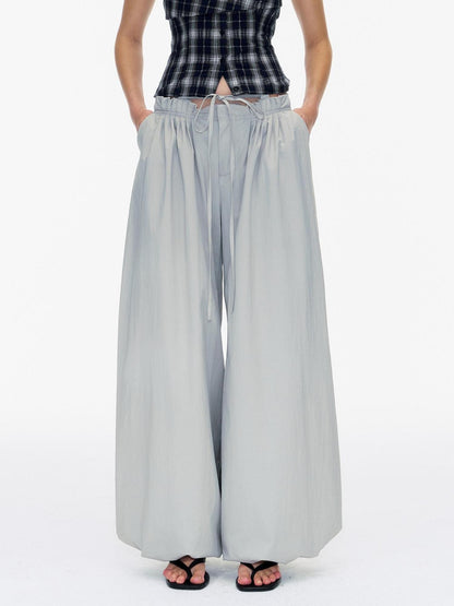 STRIKE A POSE Pleated Drawstring Tulip Cargo Women&