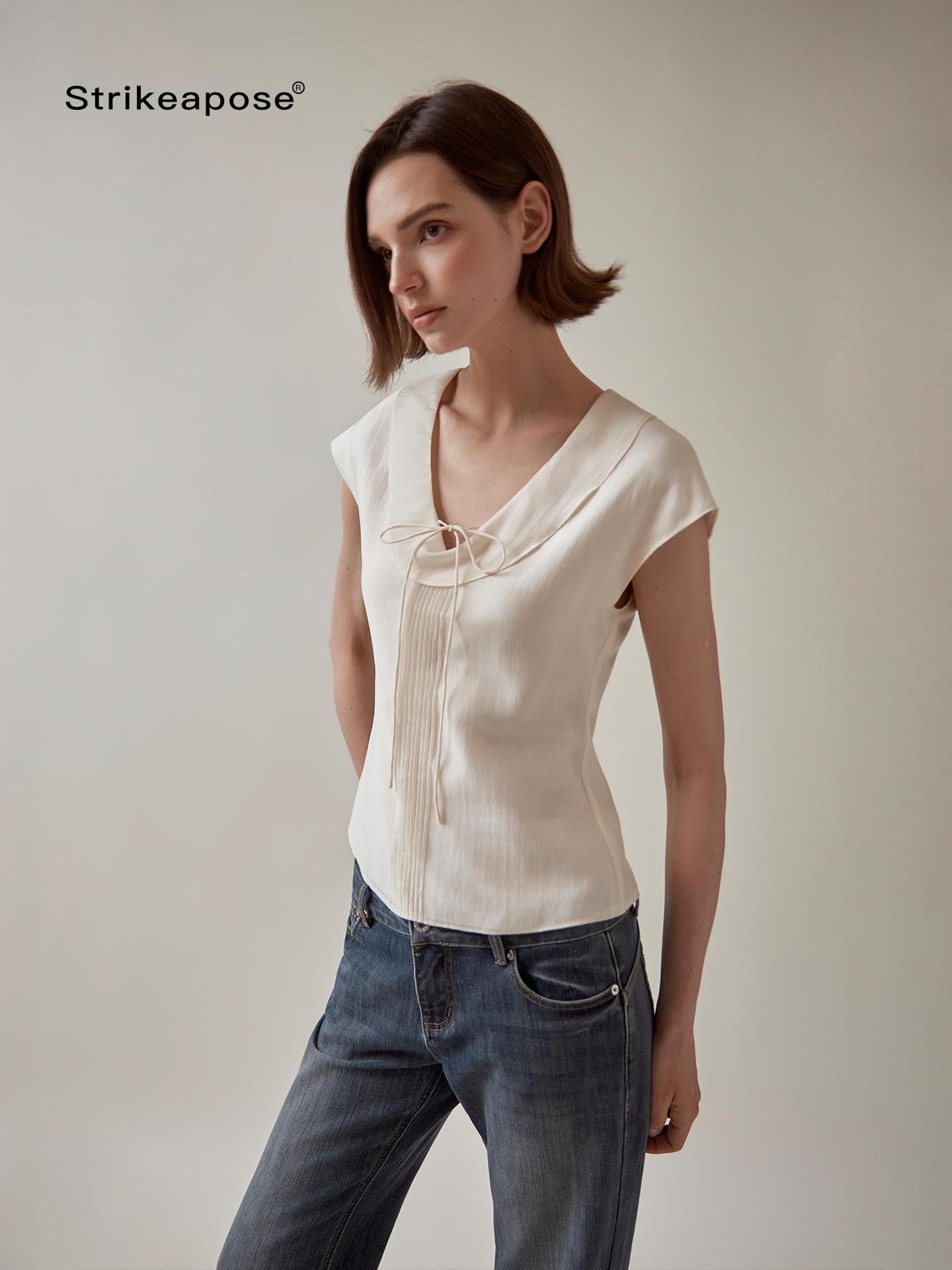 STRIKE A POSE Pleated Tie Waist Slim U Neck Women&