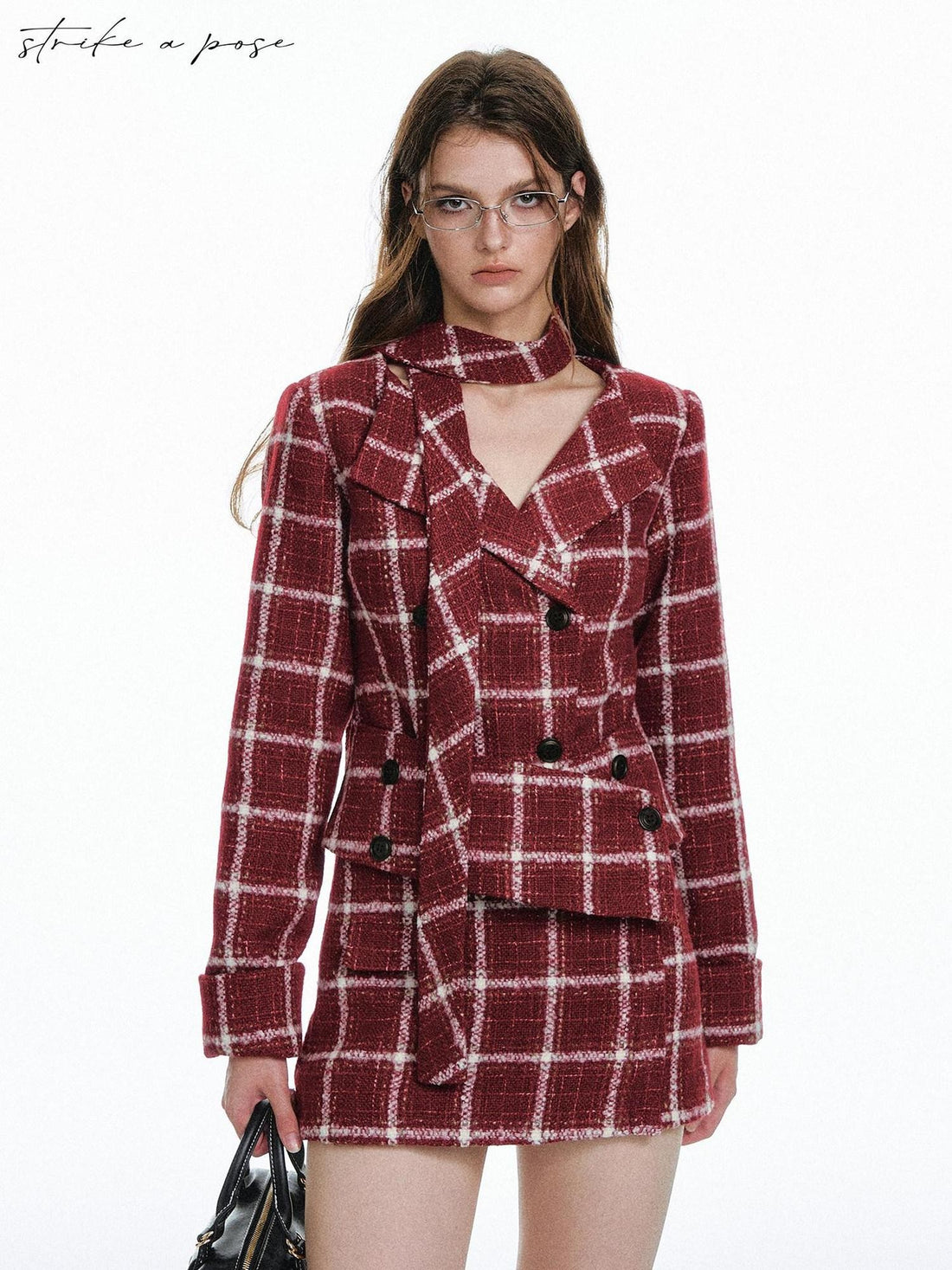 STRIKE A POSE Red Plaid Lapel Button Vintage Women&