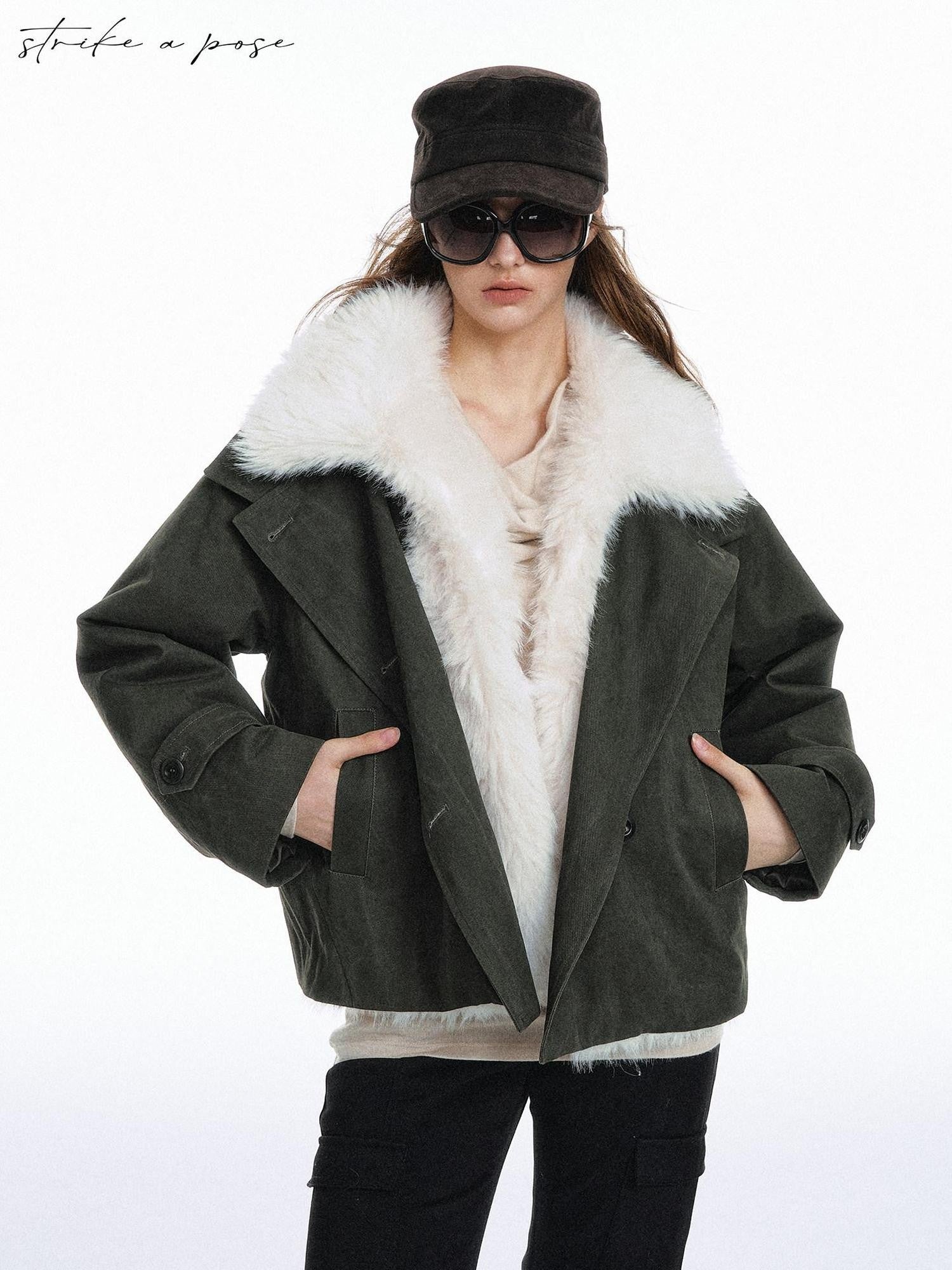 STRIKE A POSE Retro Colorblock Large Fur Collar Oversized Women&